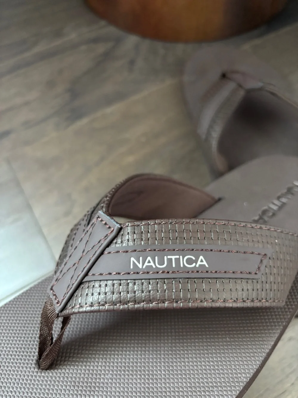 Nautica Derb rubber outsole,textured insole, thong flip flops/sandals